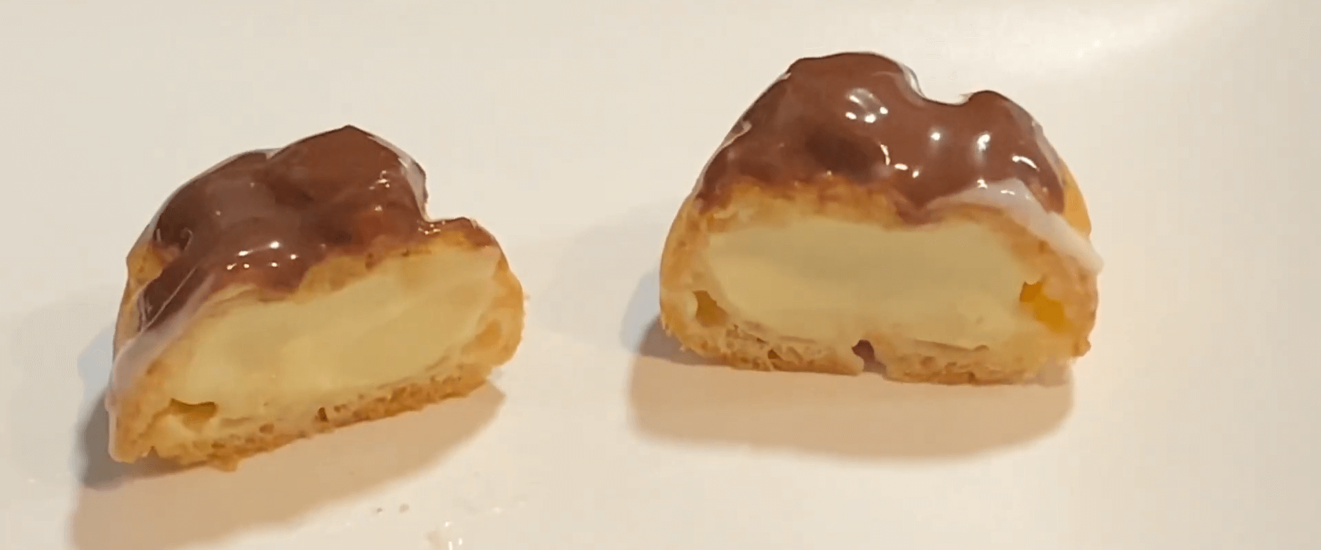 Reteta PROFITEROL (Choux a la creme cu vanilie)