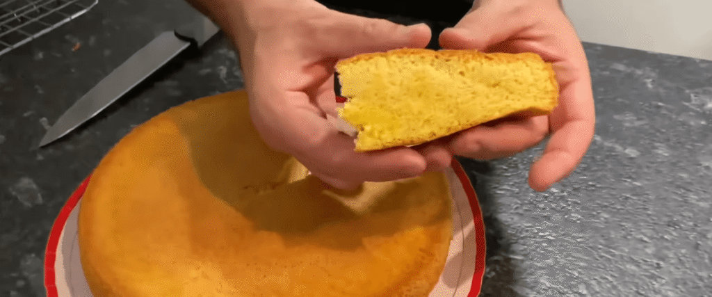 Cel mai PUFOS blat de tort (ca un BURETE)